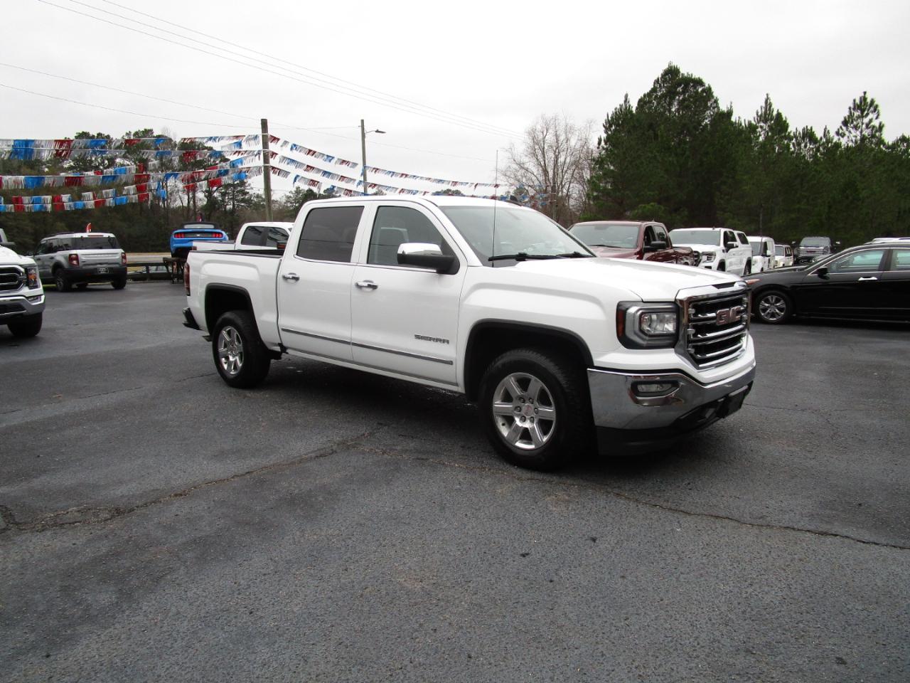 GMC Sierra 1500 2WD Crew Cab 143.5" SLT 2018