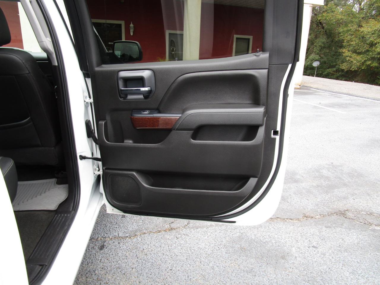 GMC Sierra 1500 2WD Crew Cab 143.5" SLT 2018