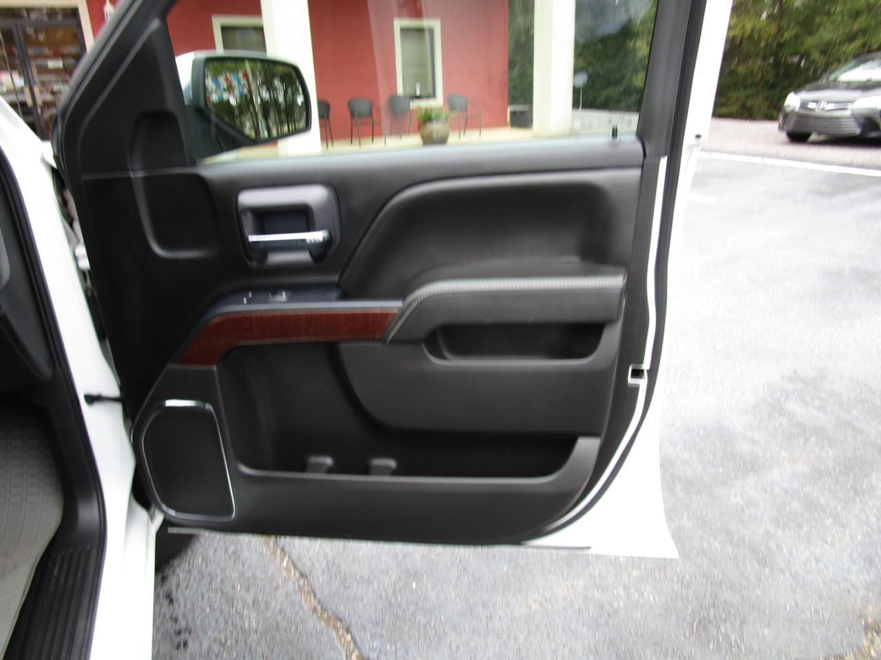 GMC Sierra 1500 2WD Crew Cab 143.5" SLT 2018