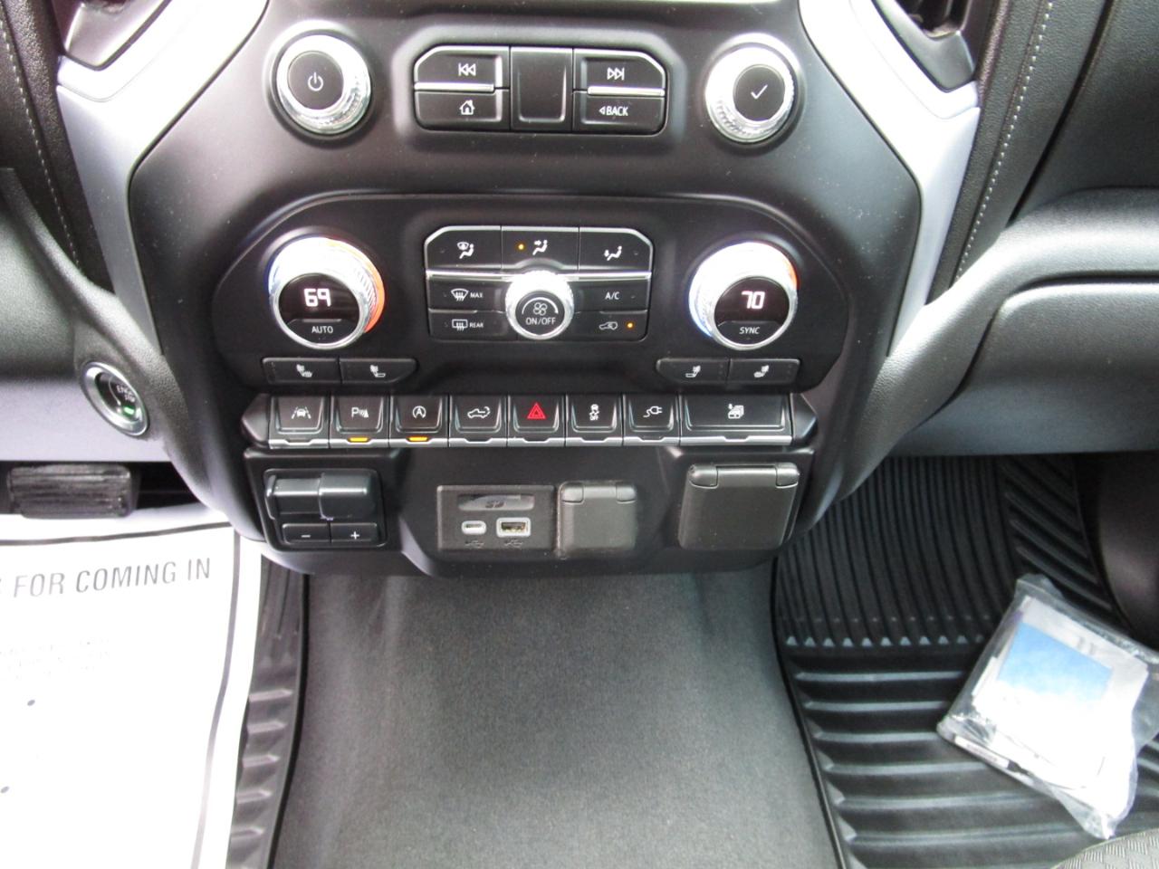 GMC Sierra 1500 2WD Crew Cab 147" SLE 2021