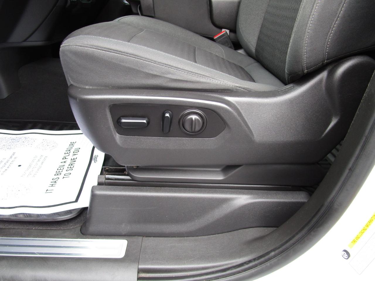 GMC Sierra 1500 2WD Crew Cab 147" SLE 2021