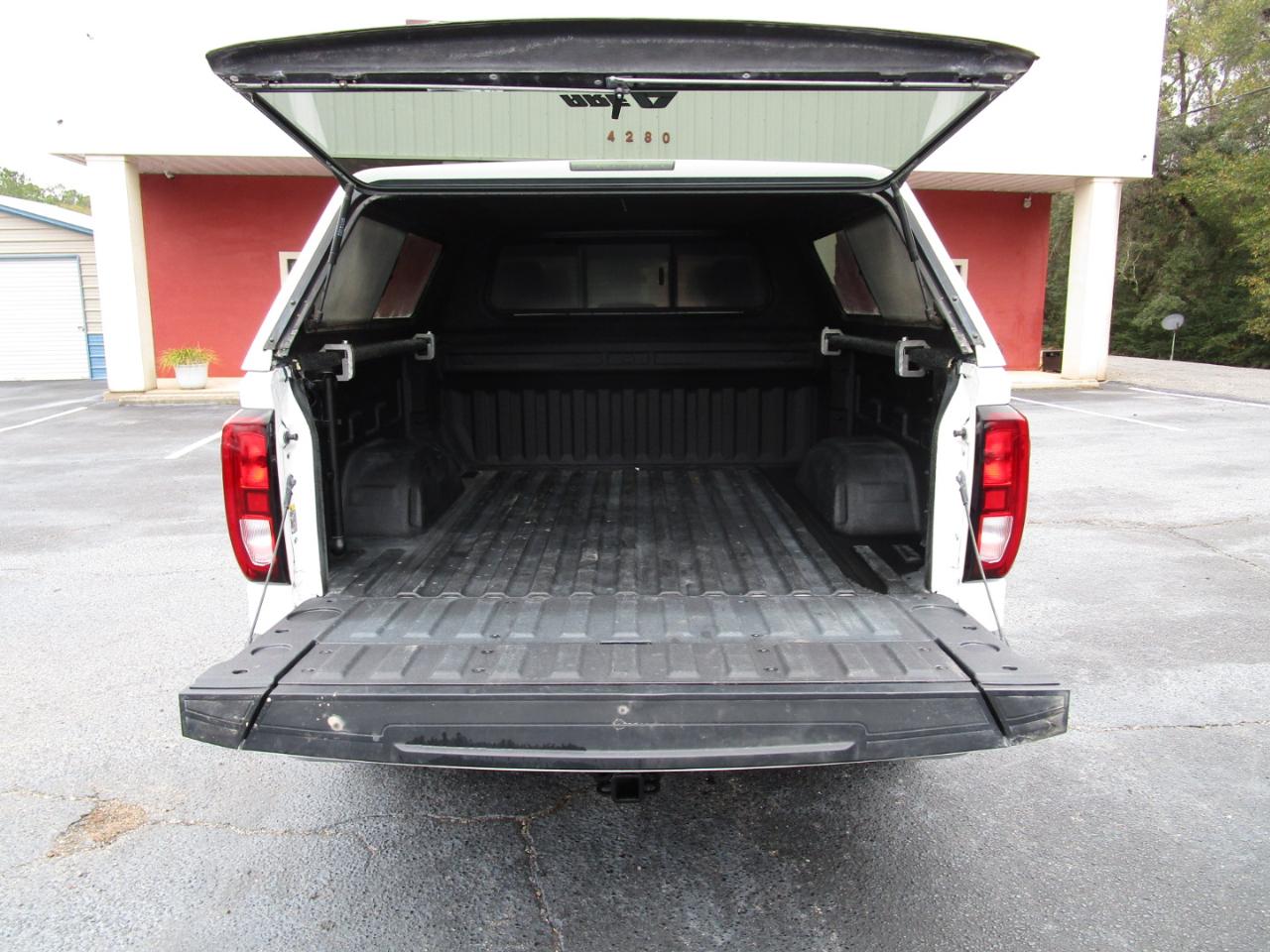 GMC Sierra 1500 2WD Crew Cab 147" SLE 2021