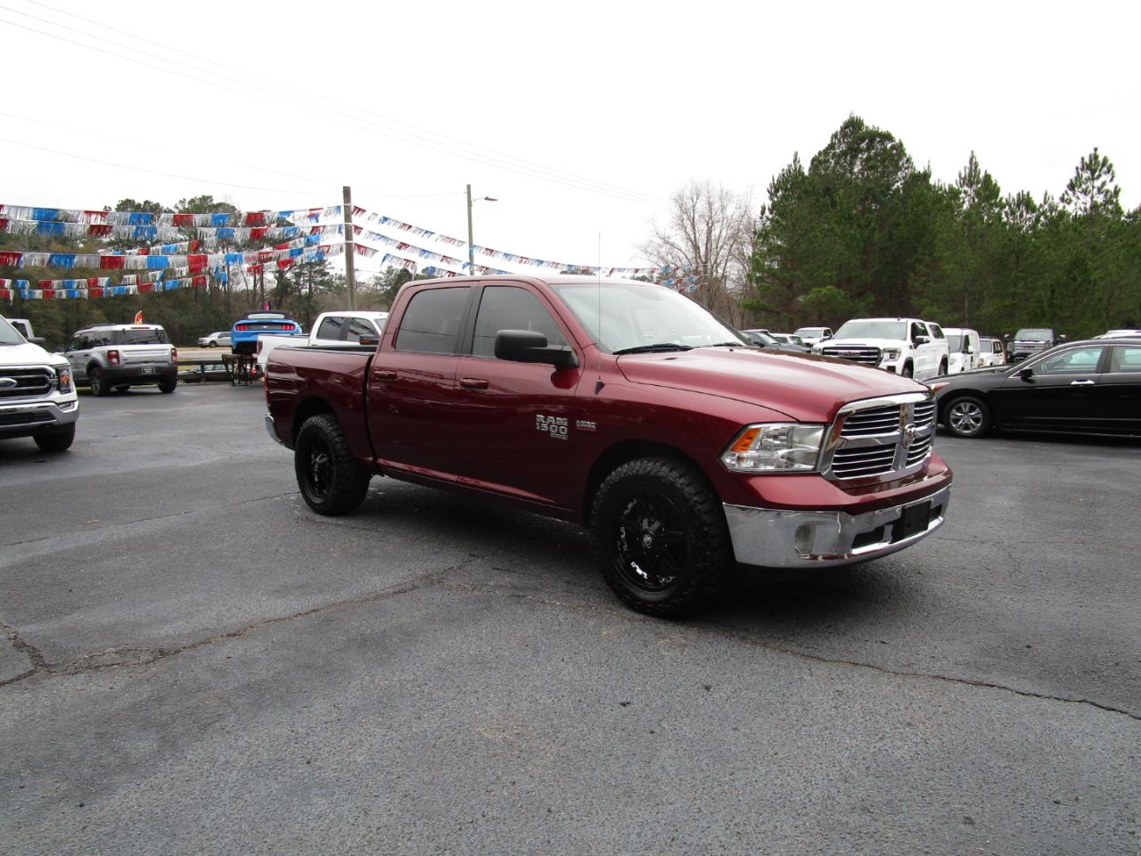 RAM 1500 Classic Lone Star 4x2 Crew Cab 5'7" Box 2019