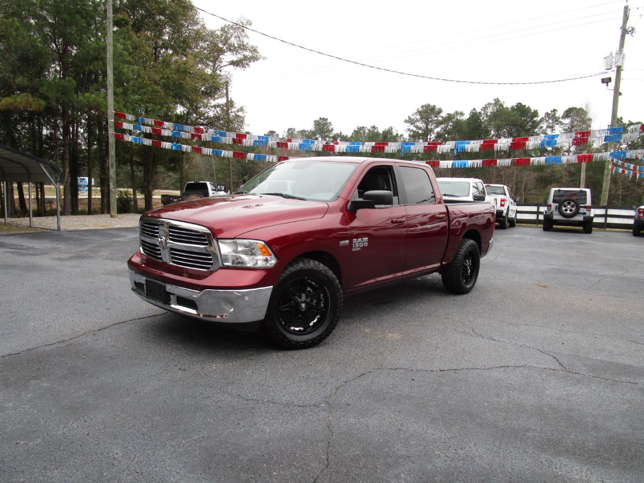 RAM 1500 Classic Lone Star 4x2 Crew Cab 5'7" Box 2019