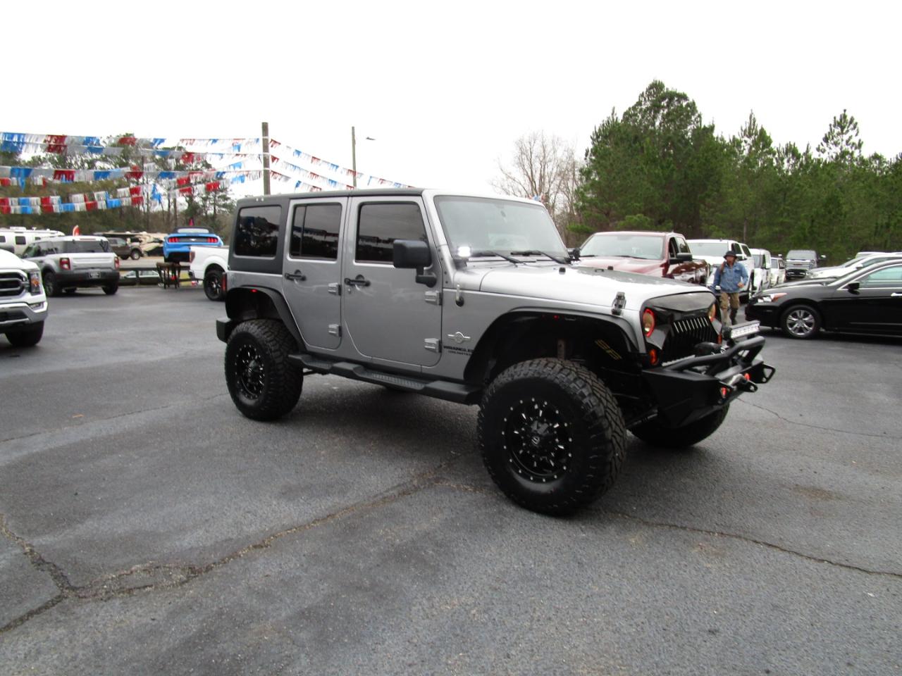 Jeep Wrangler Unlimited 4WD 4dr Freedom Edition *Ltd Avail* 2013