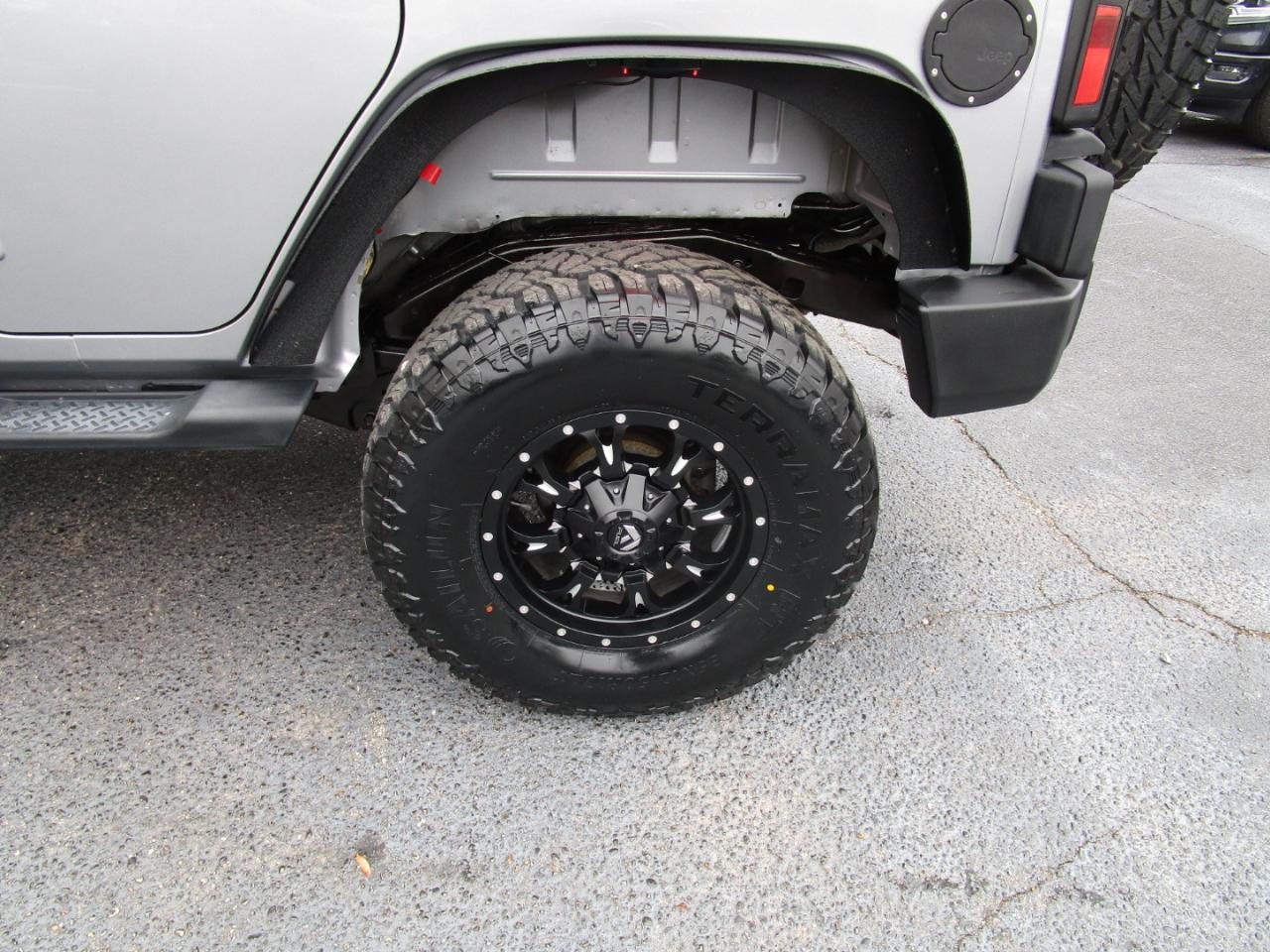 Jeep Wrangler Unlimited 4WD 4dr Freedom Edition *Ltd Avail* 2013