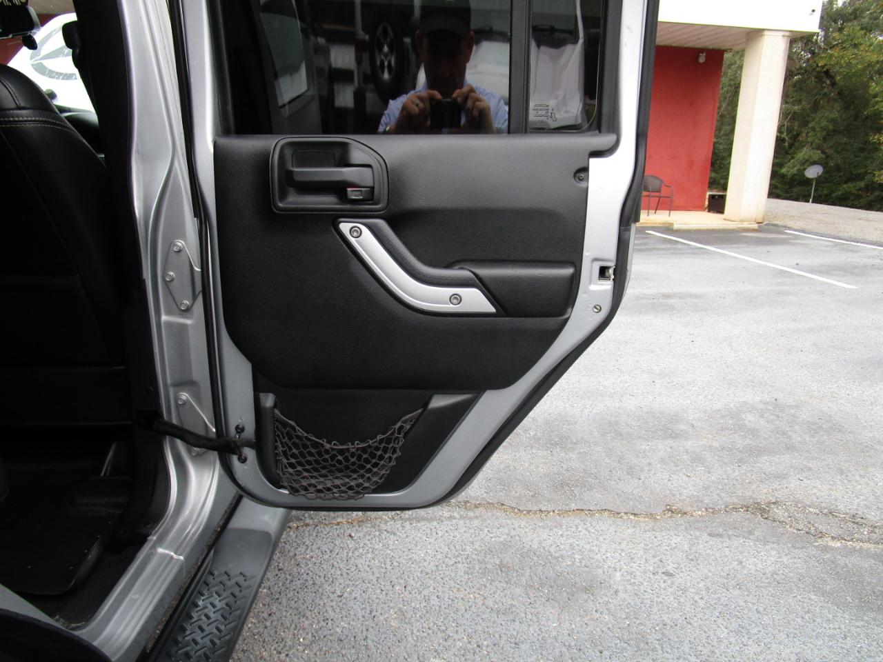 Jeep Wrangler Unlimited 4WD 4dr Freedom Edition *Ltd Avail* 2013