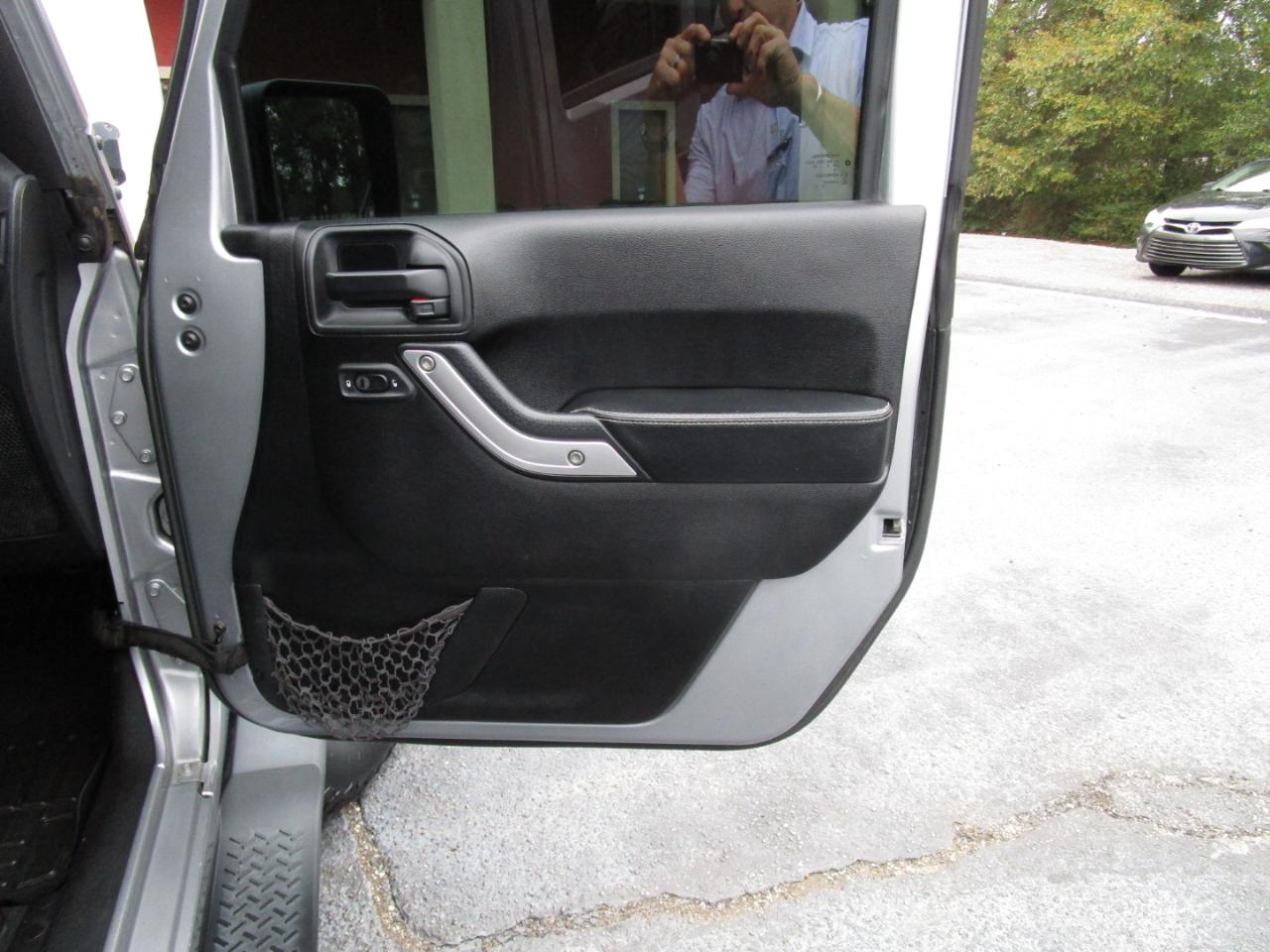 Jeep Wrangler Unlimited 4WD 4dr Freedom Edition *Ltd Avail* 2013