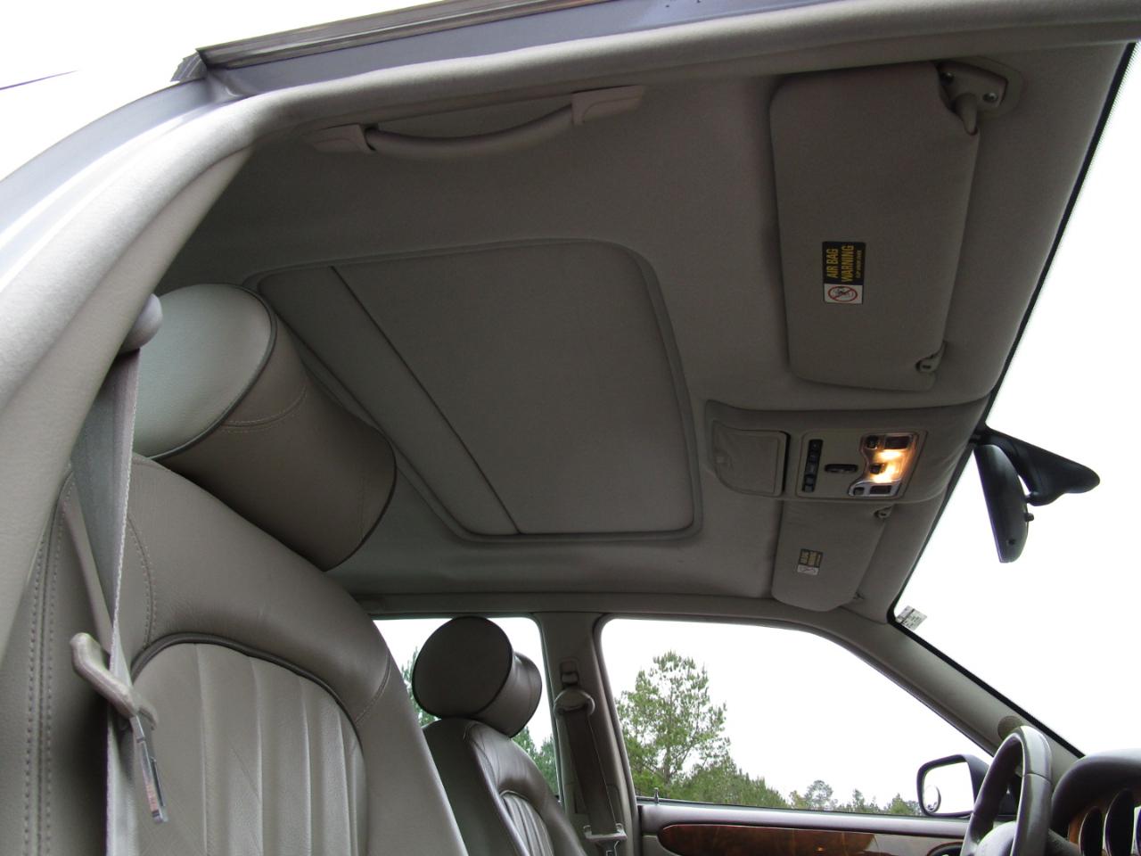 Jaguar XJ 4dr Sdn L 2001