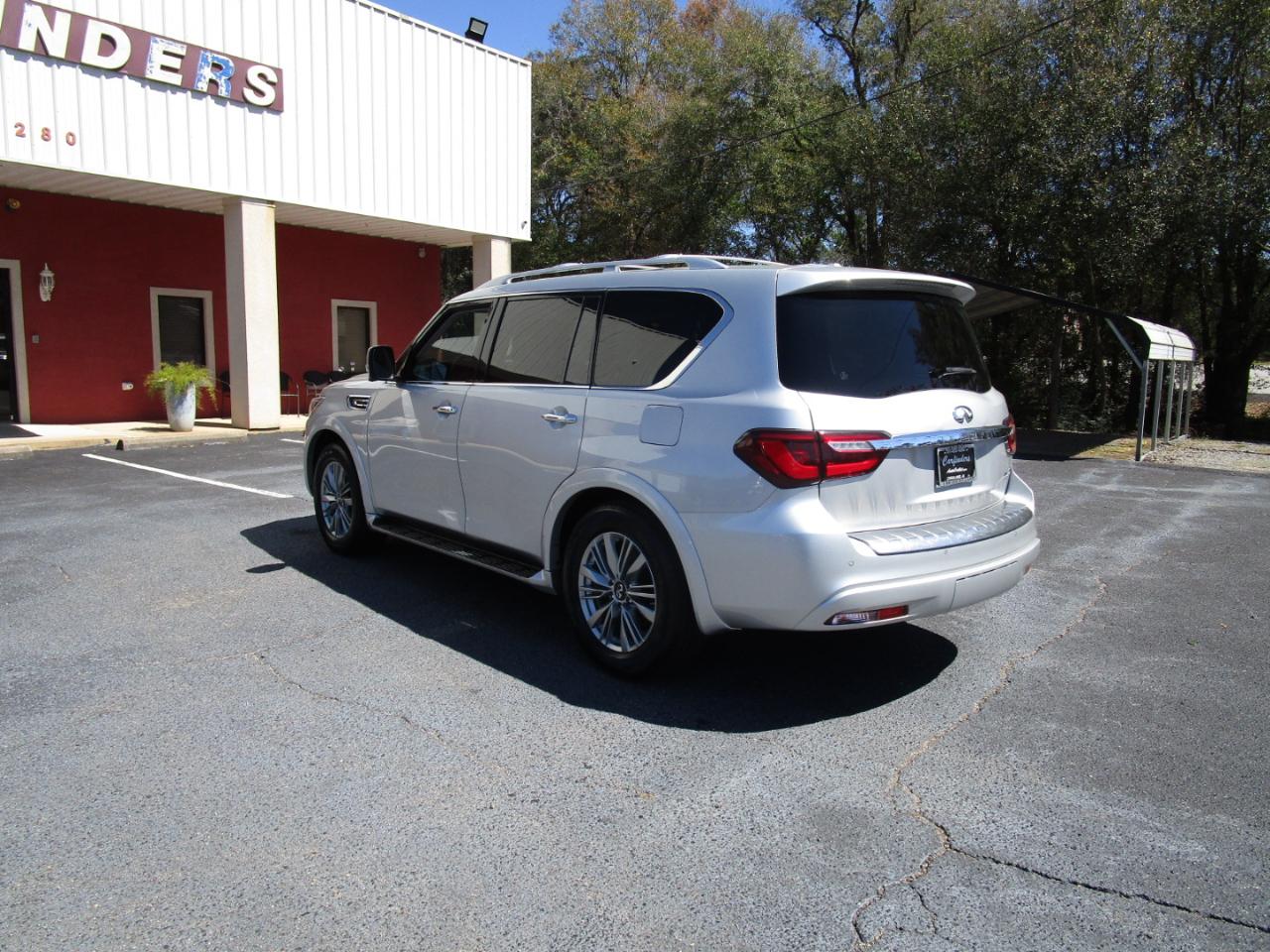 Infiniti QX80 LUXE RWD 2021