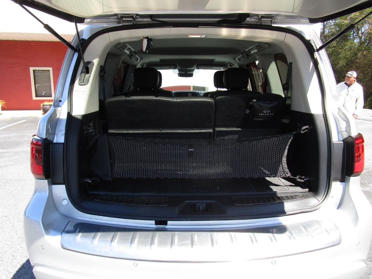 Infiniti QX80 LUXE RWD 2021