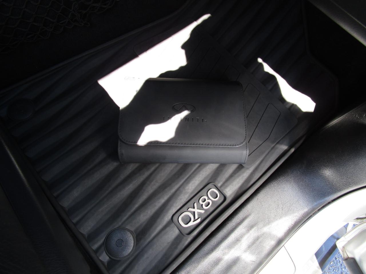 Infiniti QX80 LUXE RWD 2021