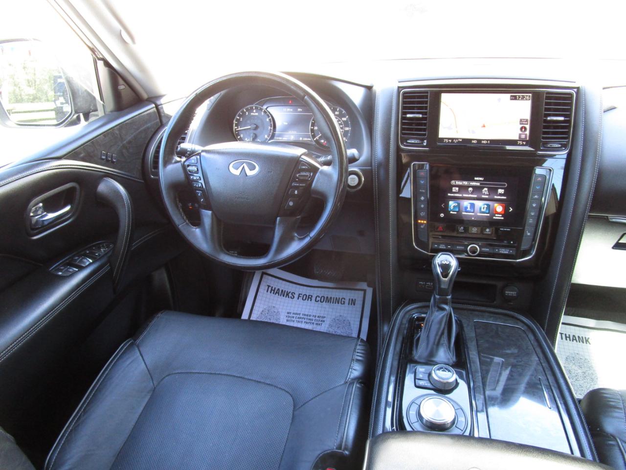 Infiniti QX80 LUXE AWD 2020