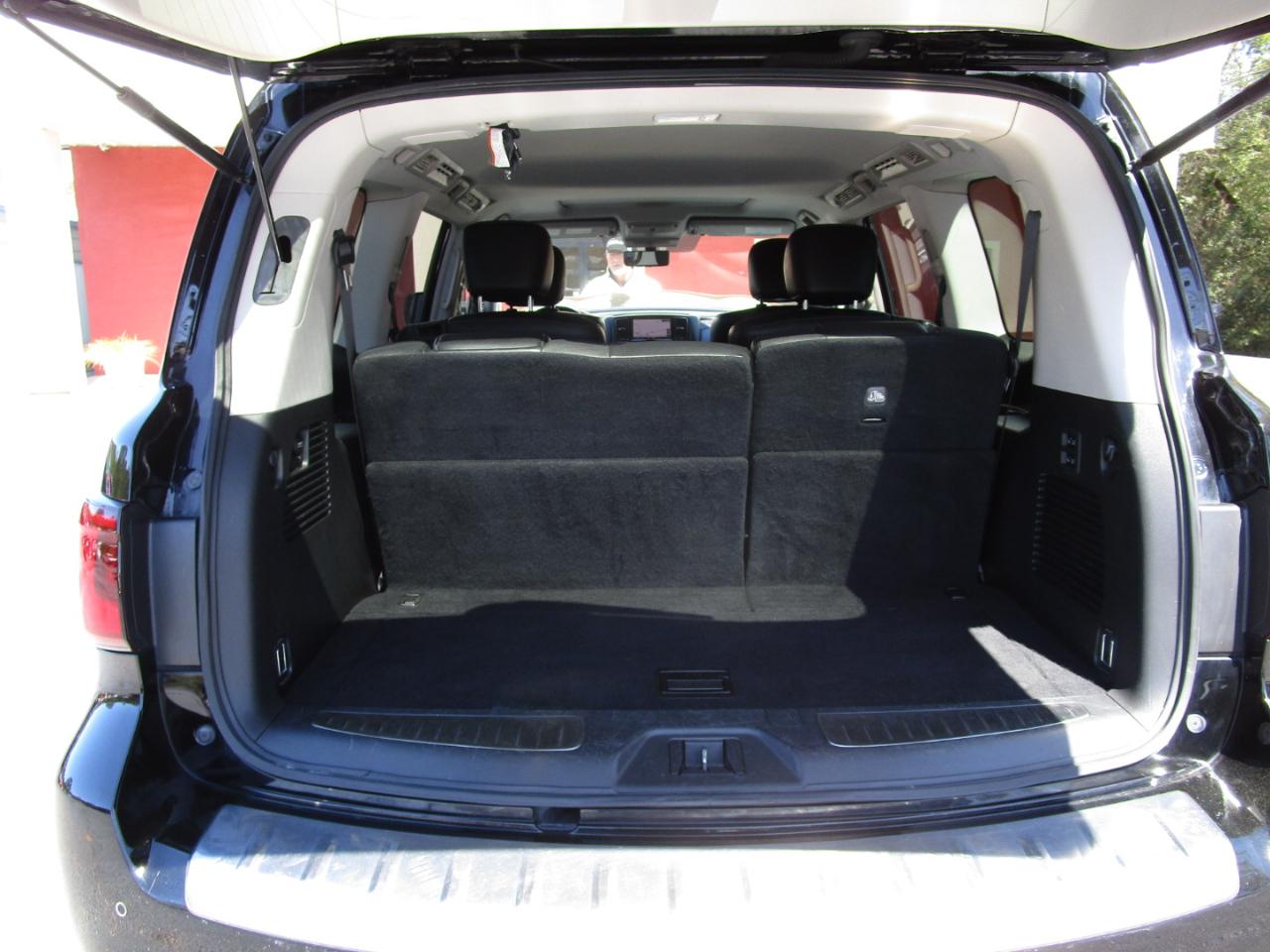 Infiniti QX80 LUXE AWD 2020