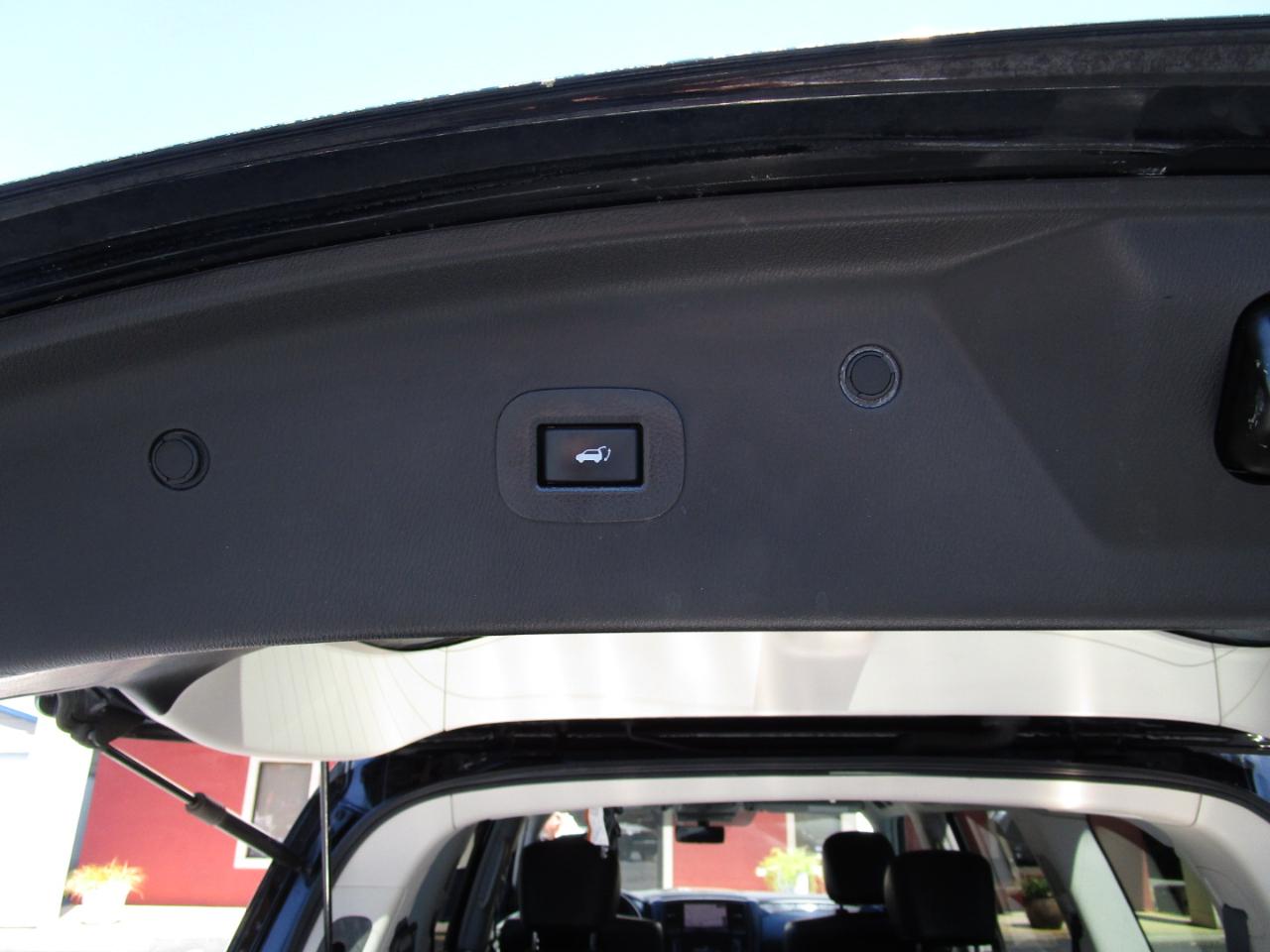 Infiniti QX80 LUXE AWD 2020