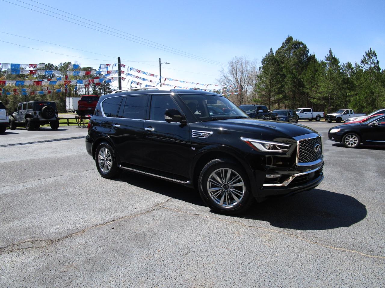 Infiniti QX80 LUXE AWD 2020