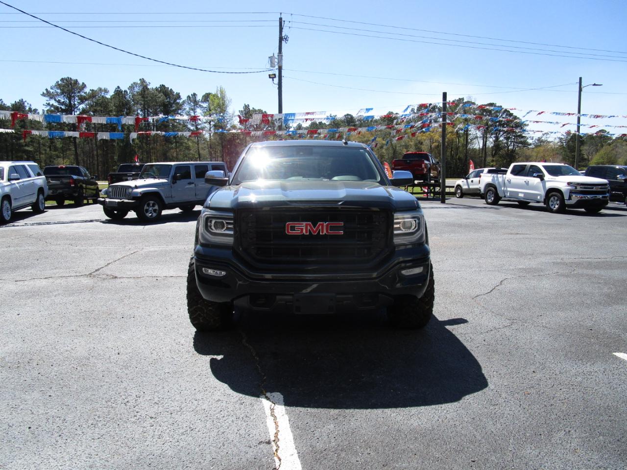 GMC Sierra 1500 4WD Crew Cab 143.5" SLT 2017