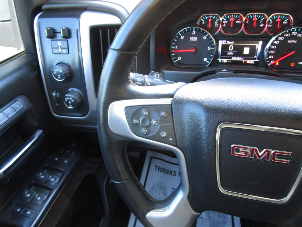 GMC Sierra 1500 4WD Crew Cab 143.5" SLT 2017