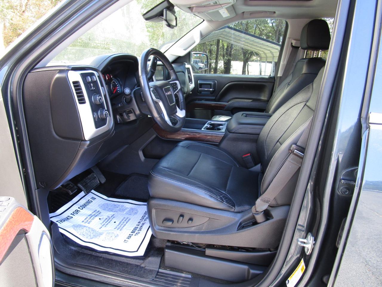 GMC Sierra 1500 4WD Crew Cab 143.5" SLT 2017