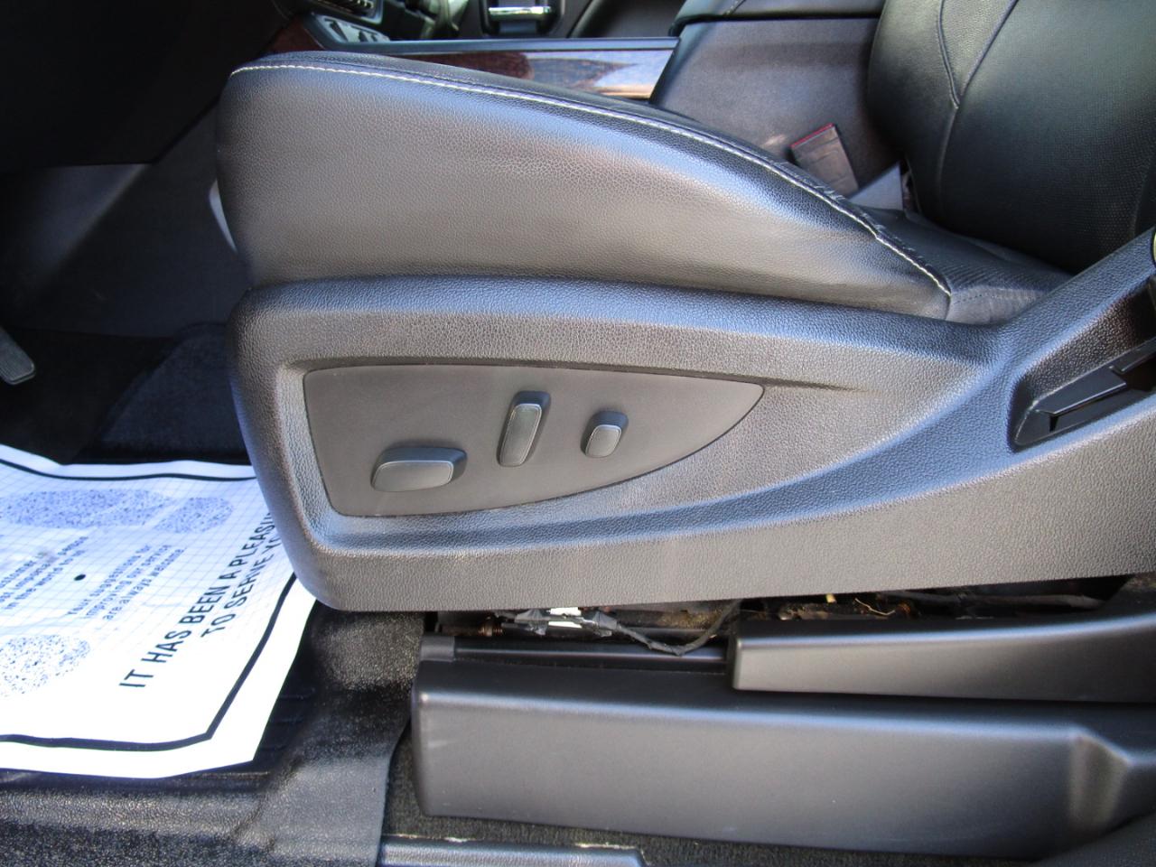 GMC Sierra 1500 4WD Crew Cab 143.5" SLT 2017