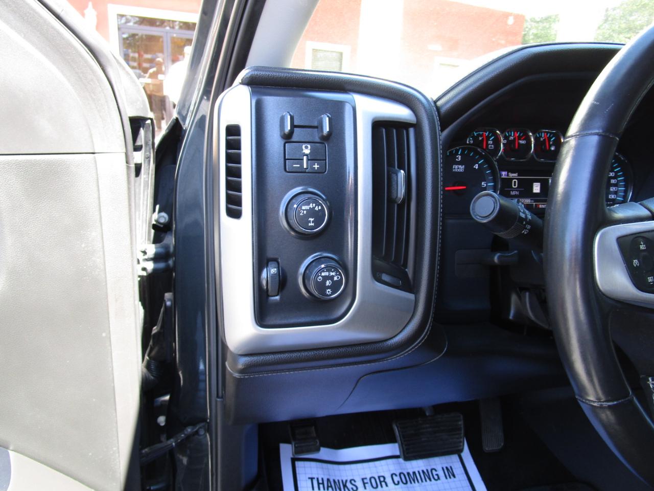 GMC Sierra 1500 4WD Crew Cab 143.5" SLT 2017