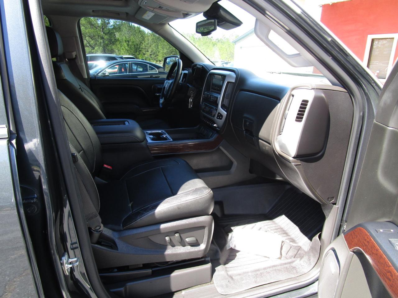 GMC Sierra 1500 4WD Crew Cab 143.5" SLT 2017