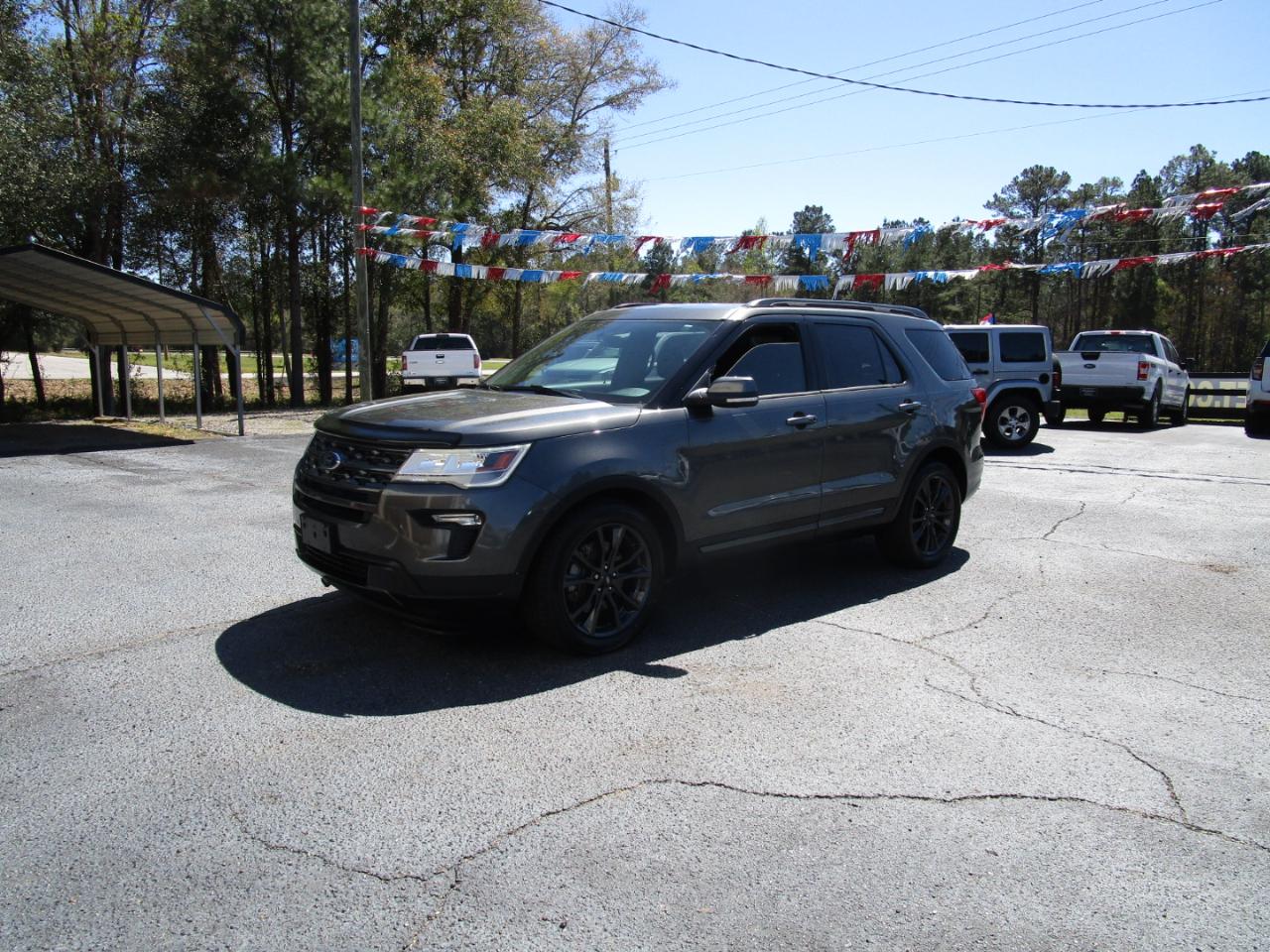 Ford Explorer XLT FWD 2019
