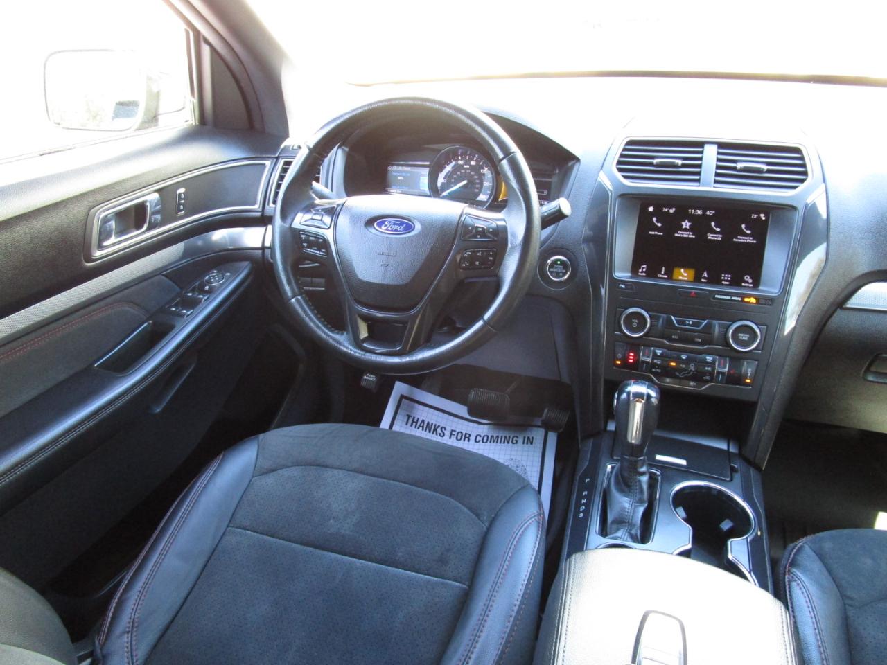 Ford Explorer XLT FWD 2019