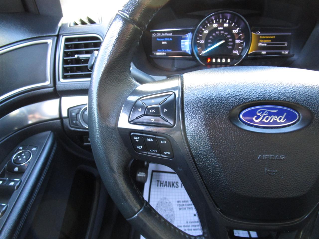 Ford Explorer XLT FWD 2019