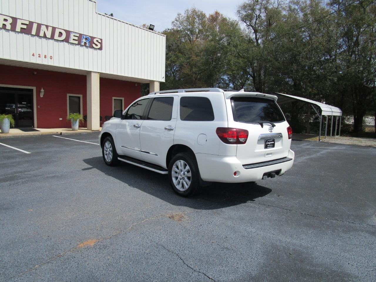 Toyota Sequoia Platinum RWD (Natl) 2018