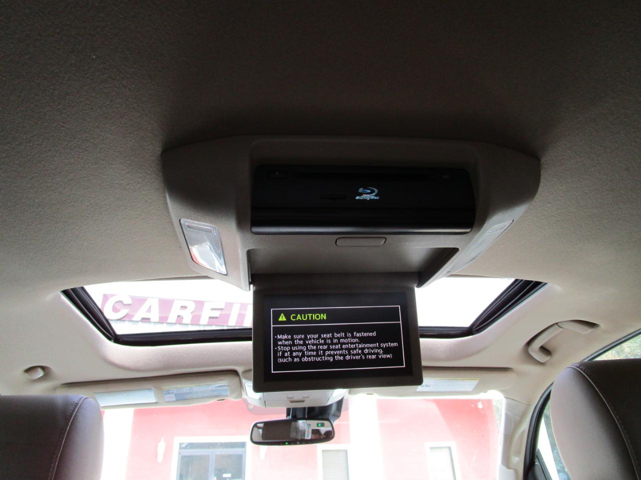 Toyota Sequoia Platinum RWD (Natl) 2018