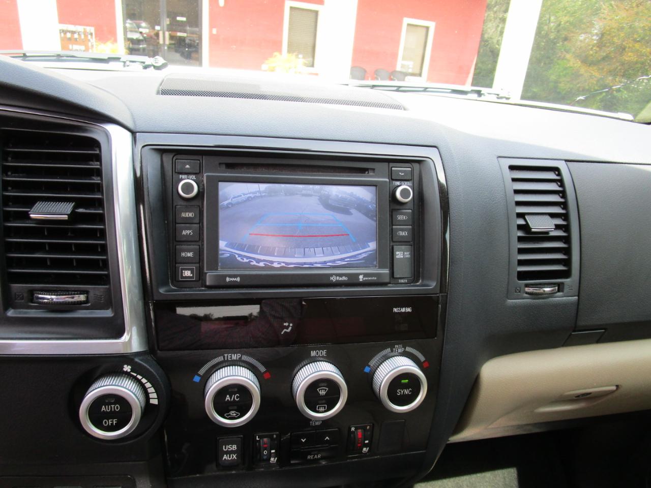 Toyota Sequoia Platinum RWD (Natl) 2018