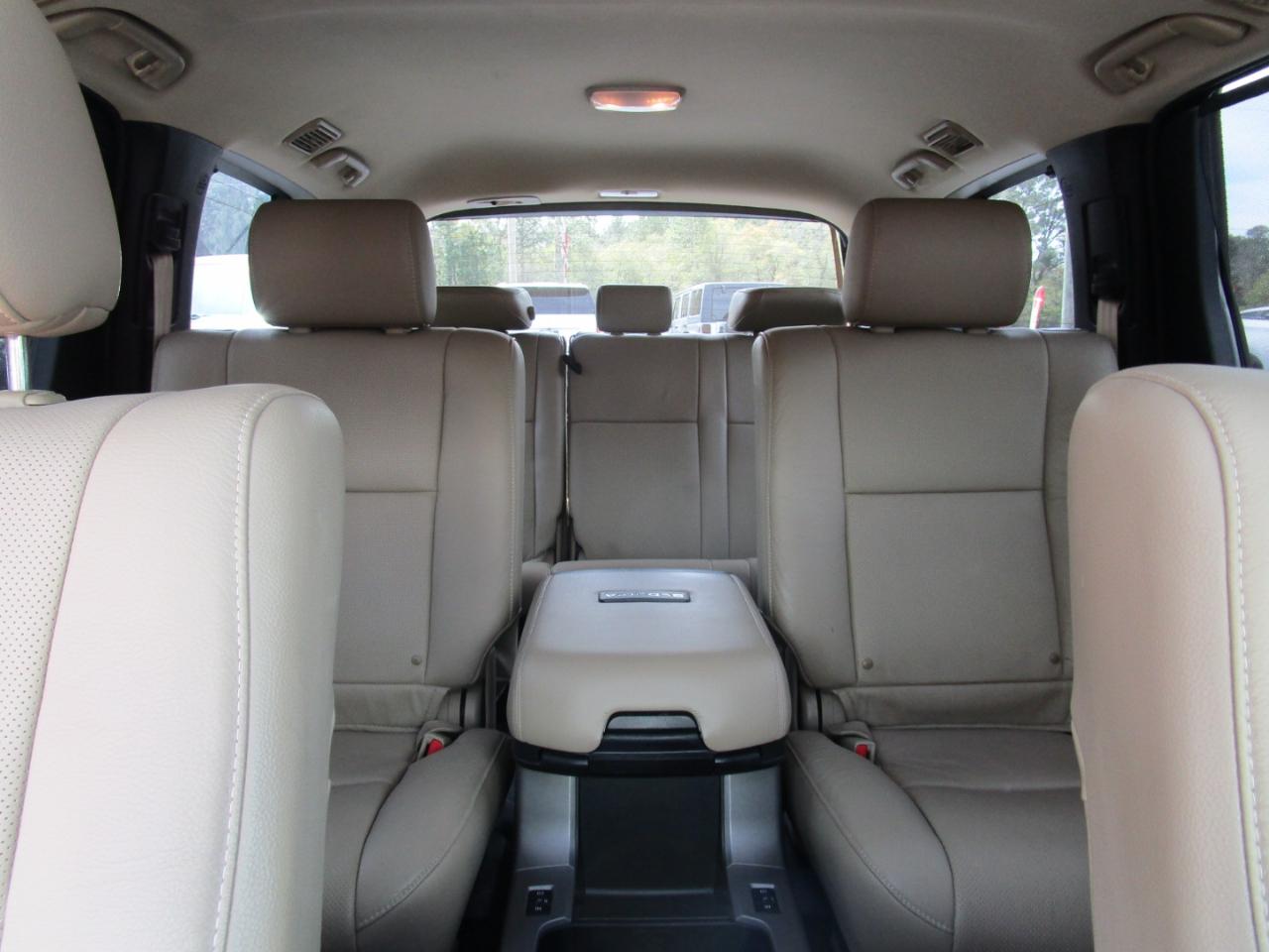 Toyota Sequoia Platinum RWD (Natl) 2018