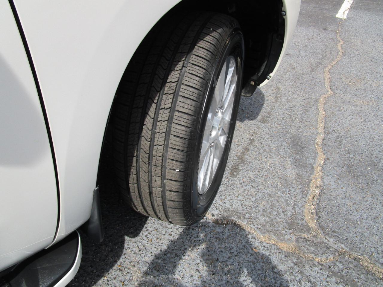 Toyota Sequoia Platinum RWD (Natl) 2018