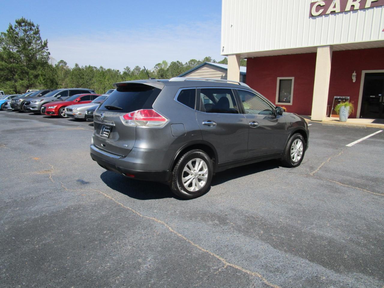Nissan Rogue FWD 4dr SV 2015