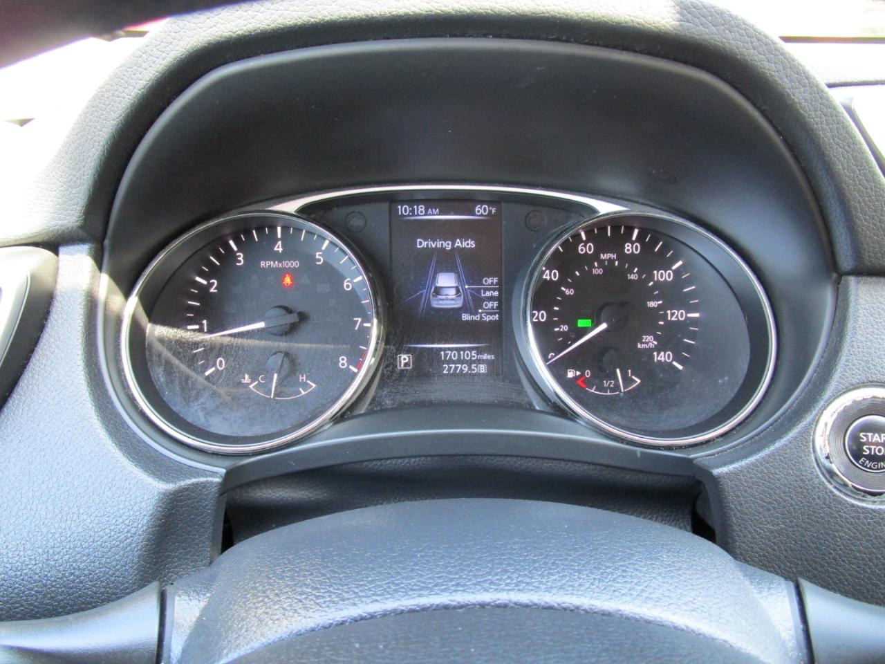 Nissan Rogue FWD 4dr SV 2015