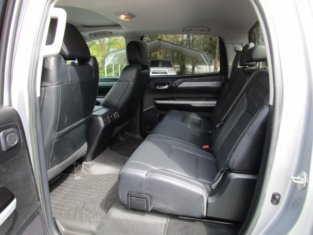 Toyota Tundra 4WD Platinum CrewMax 5.5' Bed (Natl) 2021