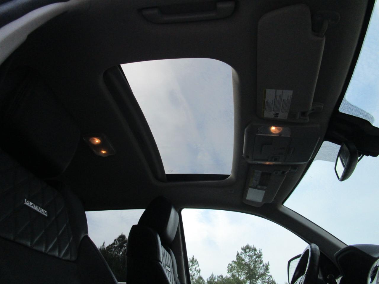 Toyota Tundra 4WD Platinum CrewMax 5.5' Bed (Natl) 2021