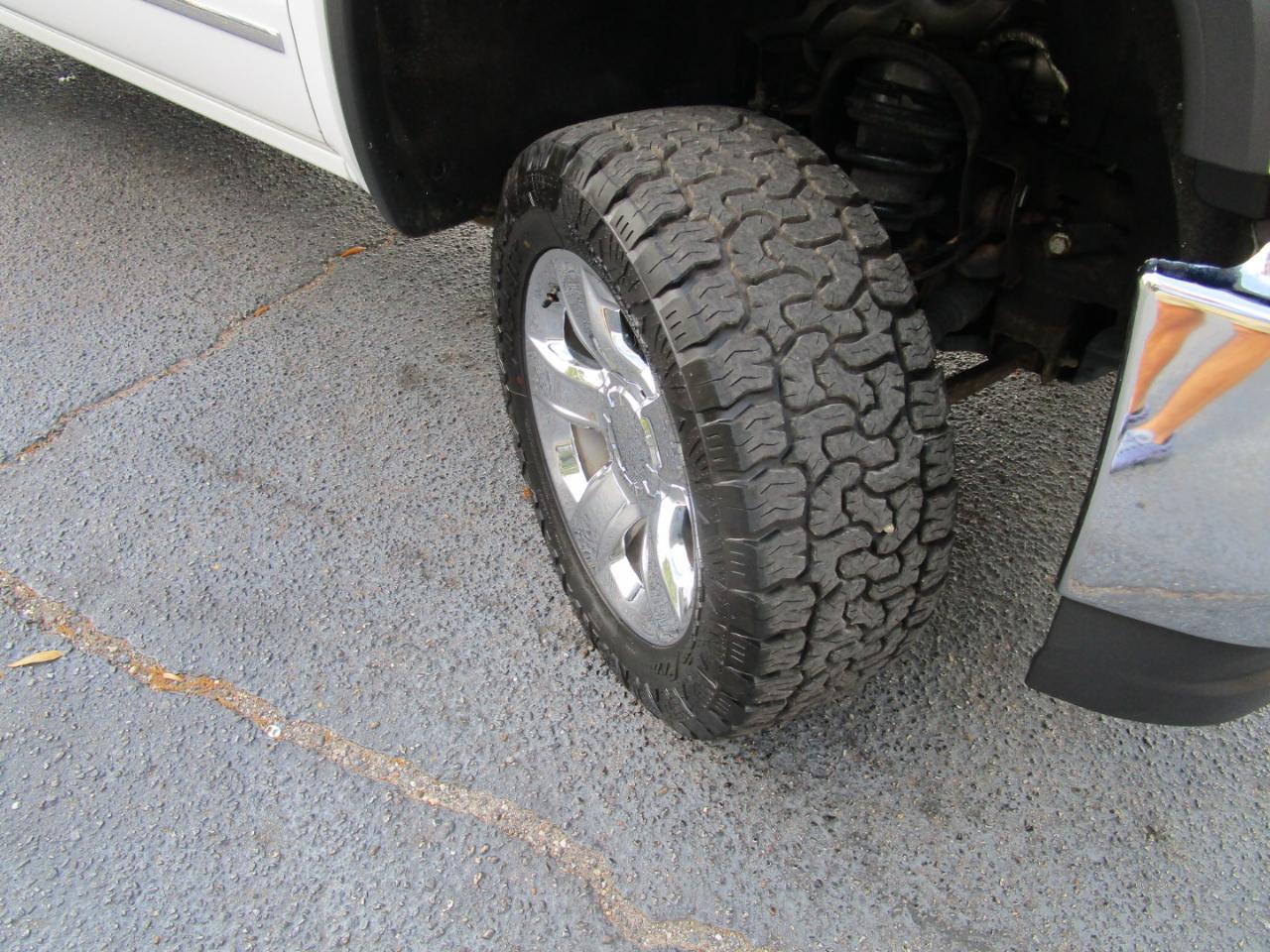 GMC Sierra 1500 4WD Crew Cab 143.5" SLT 2016