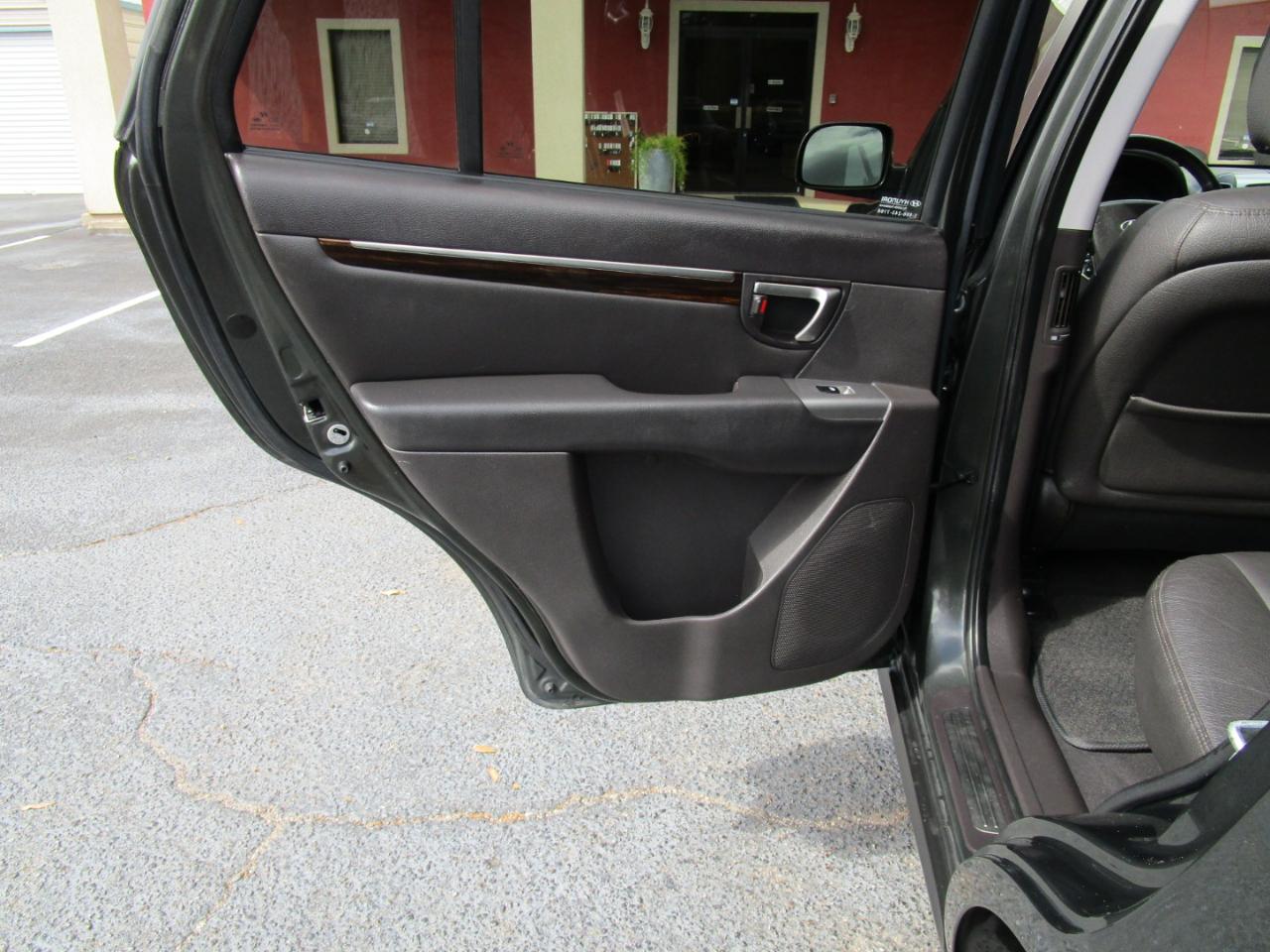 Hyundai Santa Fe FWD 4dr V6 Auto Limited 2010