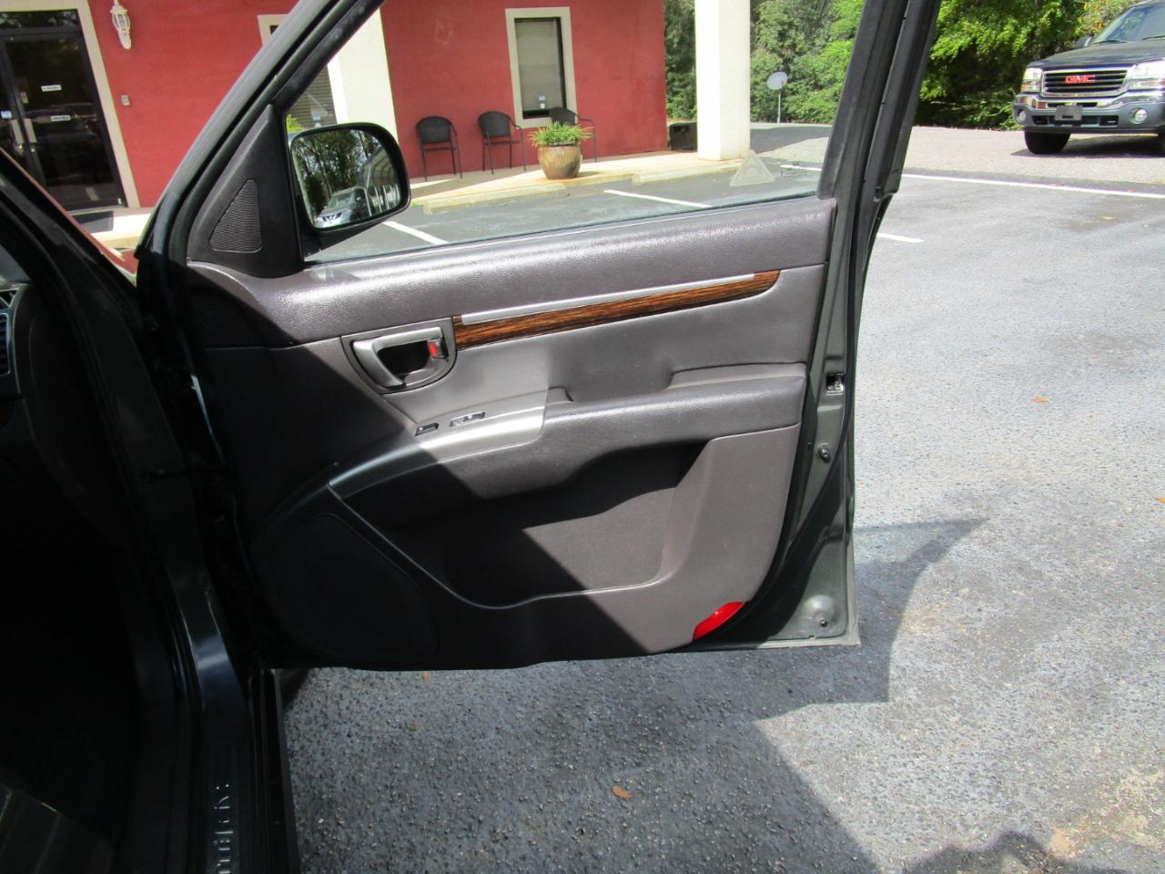 Hyundai Santa Fe FWD 4dr V6 Auto Limited 2010