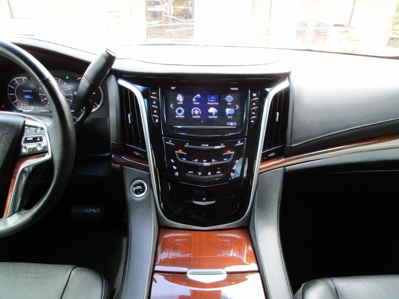 Cadillac Escalade 2WD 4dr Luxury 2020