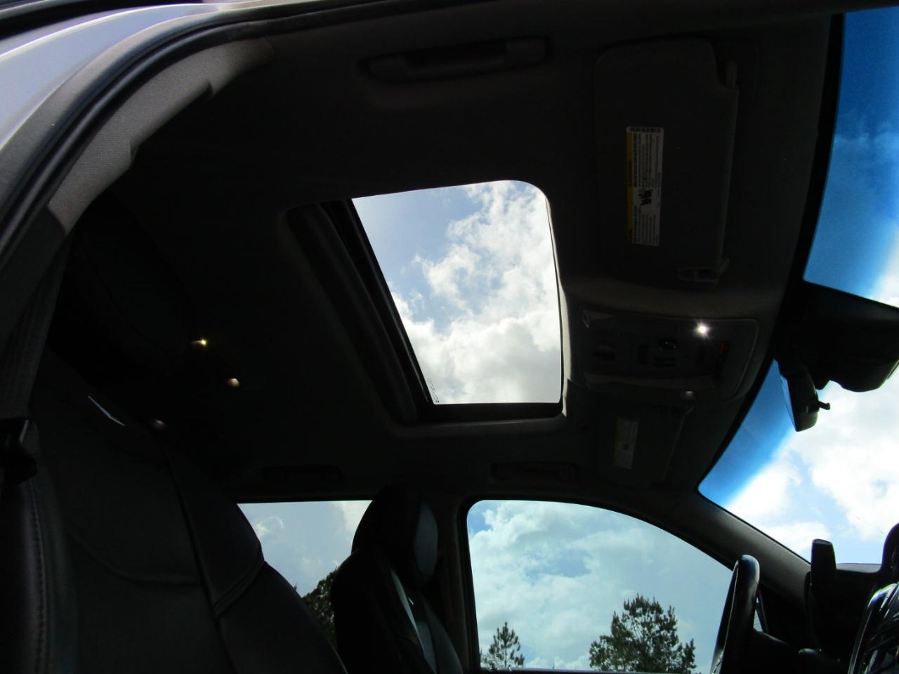 Cadillac Escalade 2WD 4dr Luxury 2020