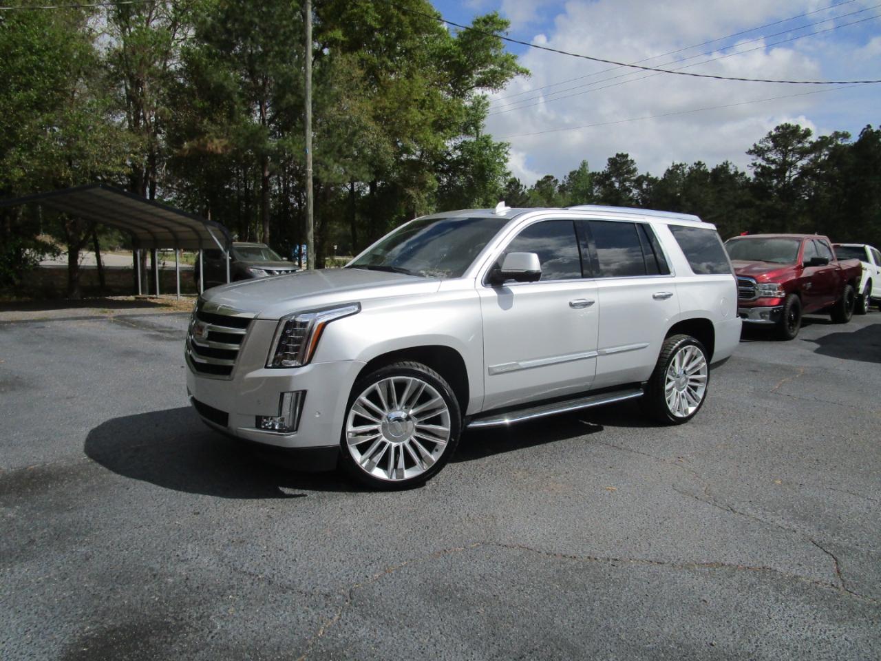 Cadillac Escalade 2WD 4dr Luxury 2020