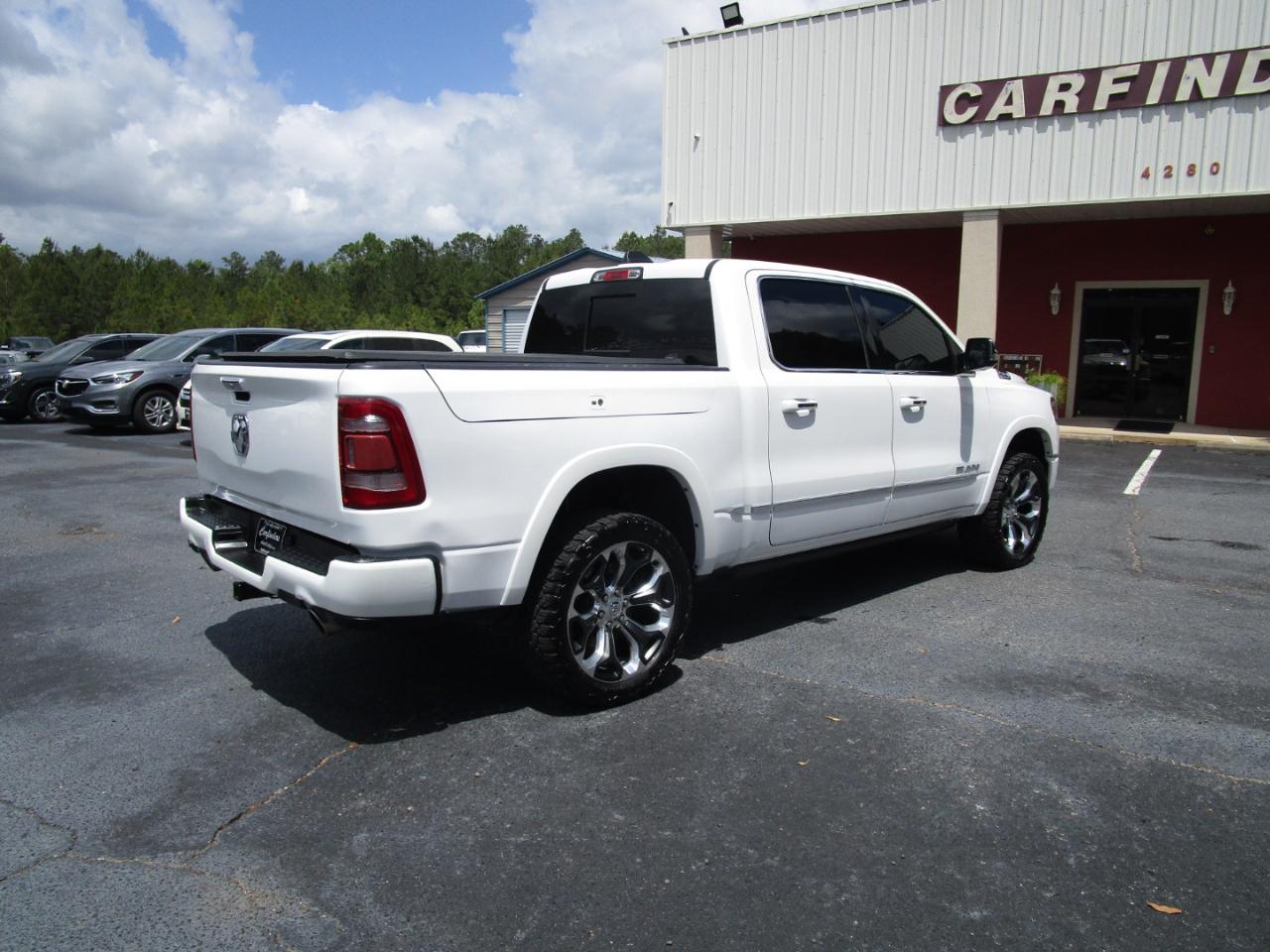 RAM 1500 Limited 4x4 Crew Cab 5'7" Box 2019