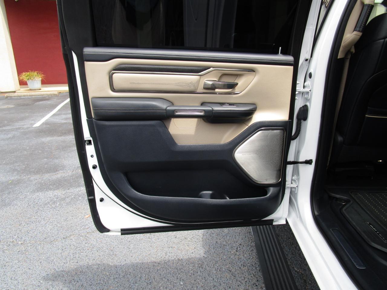 RAM 1500 Limited 4x4 Crew Cab 5'7" Box 2019