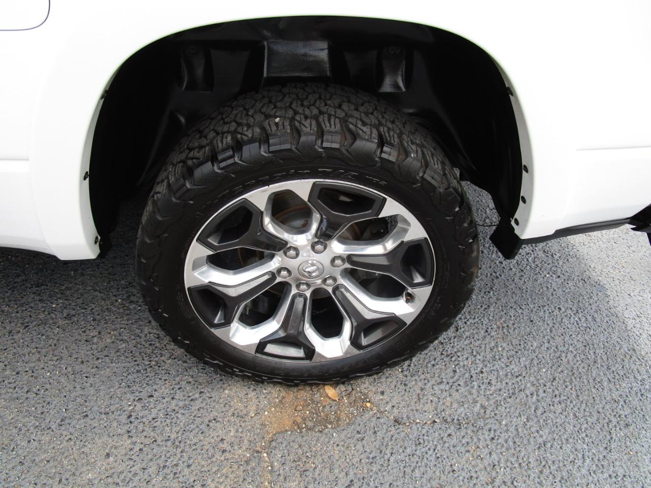 RAM 1500 Limited 4x4 Crew Cab 5'7" Box 2019