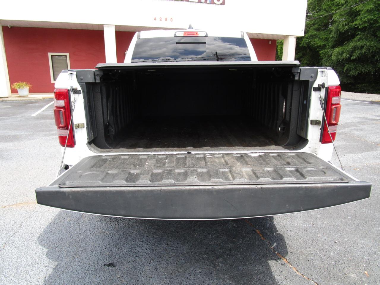 RAM 1500 Limited 4x4 Crew Cab 5'7" Box 2019