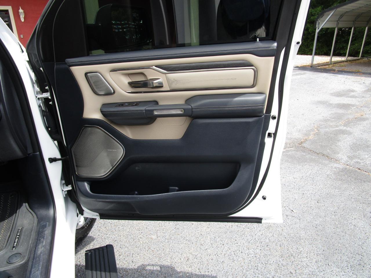 RAM 1500 Limited 4x4 Crew Cab 5'7" Box 2019