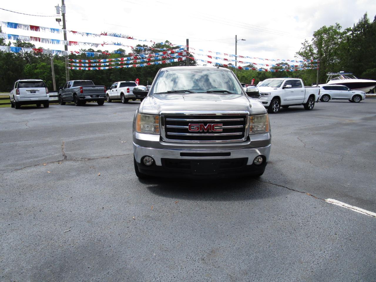 GMC Sierra 1500 2WD Ext Cab 143.5" SLE 2013